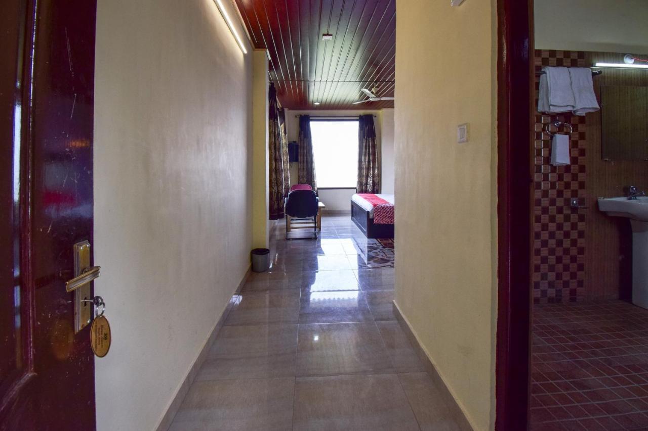 Oyo 43476 Vatika Resort シムラー エクステリア 写真